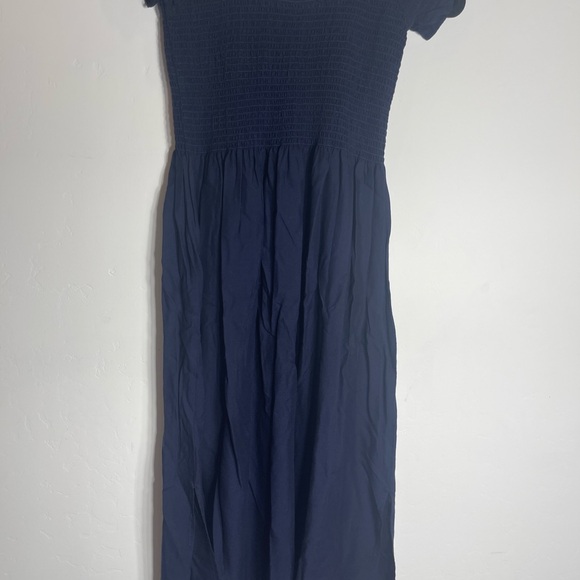 Bardot Cindy Off Shoulder Smocked MIDI Dress Size 8 Medium - Picture 6 of 8